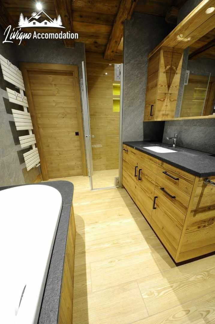 Chalet Lucky Exclusive By Livigno Accomodation Exterior photo